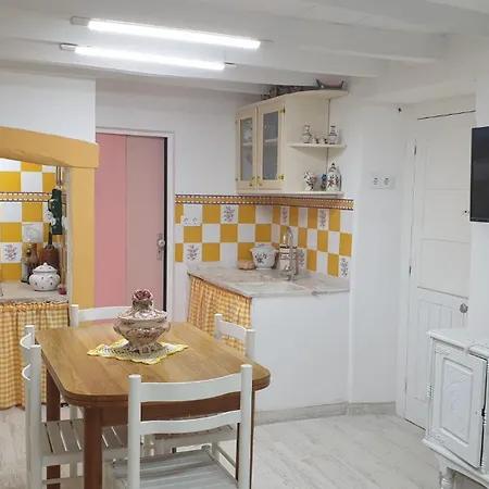 Casa Janelinhas - Near Sintra, Mafra, Ericeira بيت للعطل